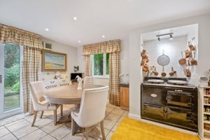 Breakfast Kitchen- click for photo gallery
